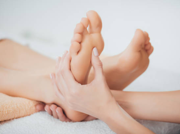 Benefits of Hot Stone Therapy (7)